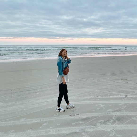 Meet your Posher, Chhiv leang - Picture 1 of 1